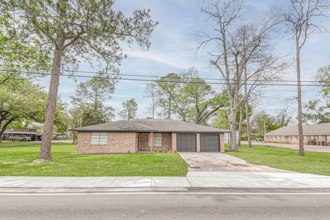 Photo of 2834 Pansy Street, Pasadena, TX 77503 (MLS # 58633435)
