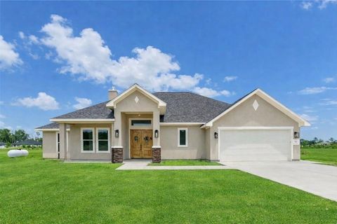 Homes For Sale - 3081 Coastal Dr<br/> Dayton, TX 77535