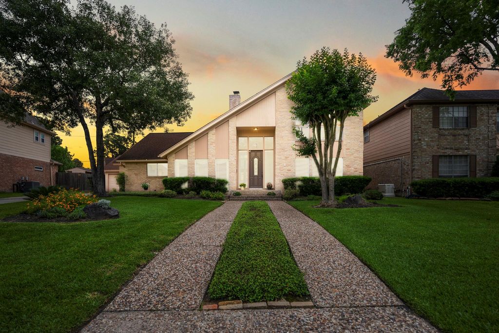 Photo of 16606 Brendon Court, Spring, TX 77379 (MLS # 18379002)