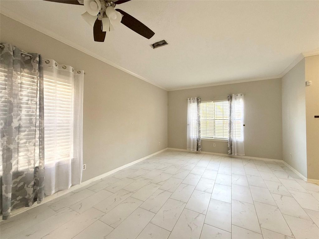 Photo of 7906 Autumn Laurel Trail, Houston, TX 77095 (MLS # 53777637)