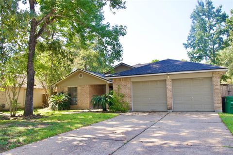 Photo of 2827 Parkwood Manor Drive, Houston, TX 77339 (MLS # 29166917)