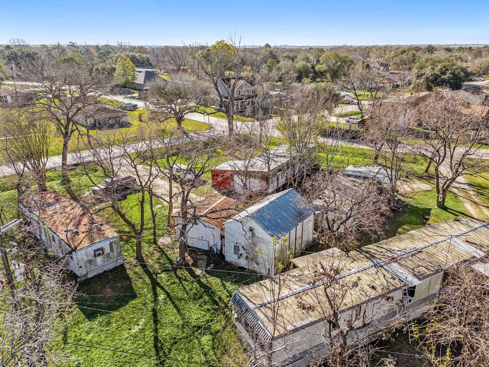 9405 and 9407 Montgomery Lane