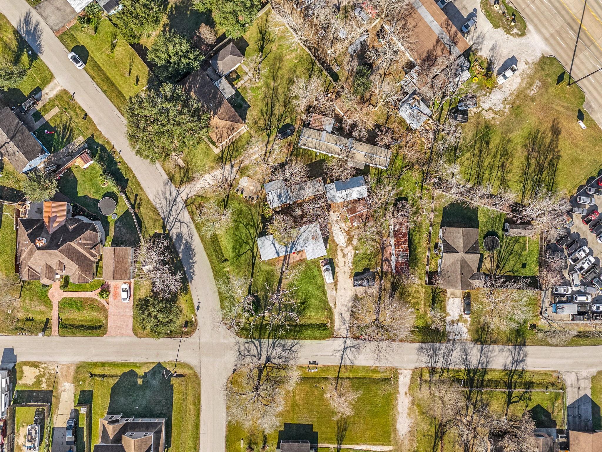 9405 and 9407 Montgomery Lane