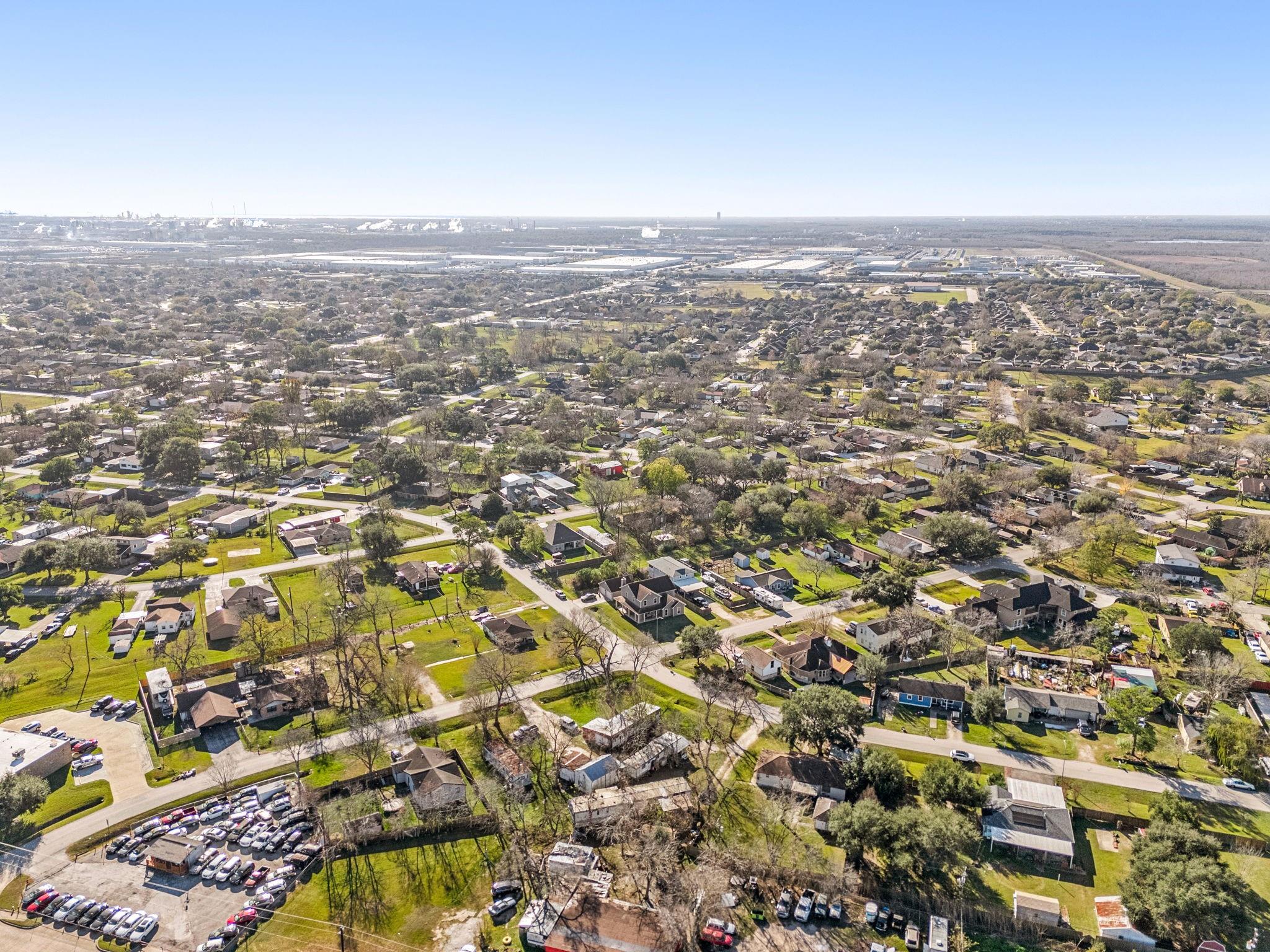 9405 and 9407 Montgomery Lane