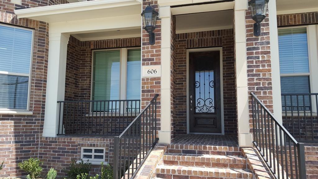 606 Imperial Boulevard