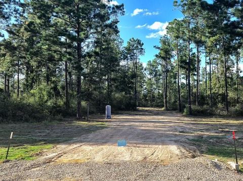 Photo of 700 Pr 8160, Lovelady, TX 75851 (MLS # 34549586) Photo of 700 Pr 8160, Lovelady, TX 75851 (MLS # 34549586)
