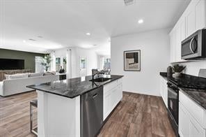 3115 Magnolia Blossom Ln