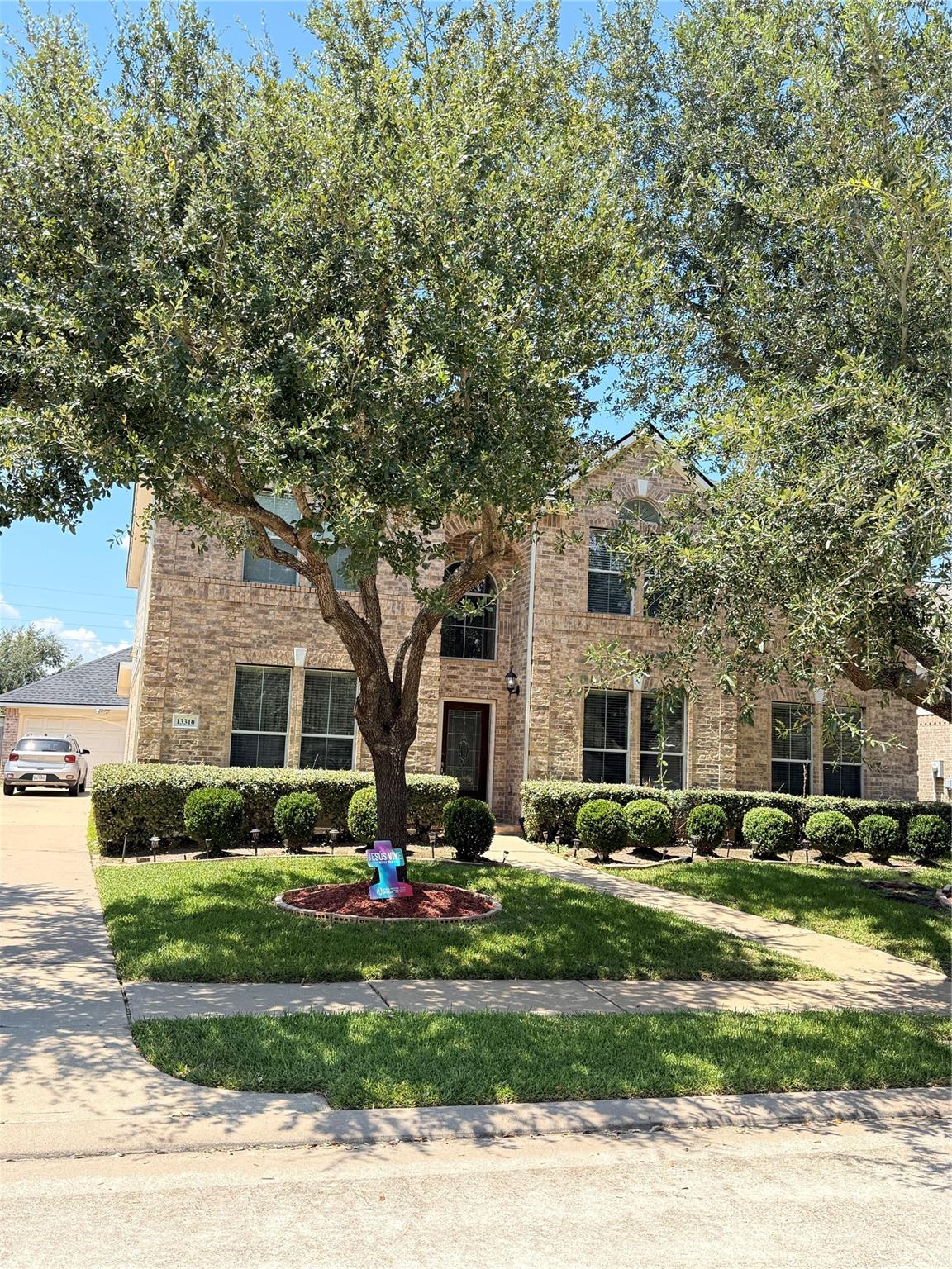 13310 Larkhill Gardens Lane