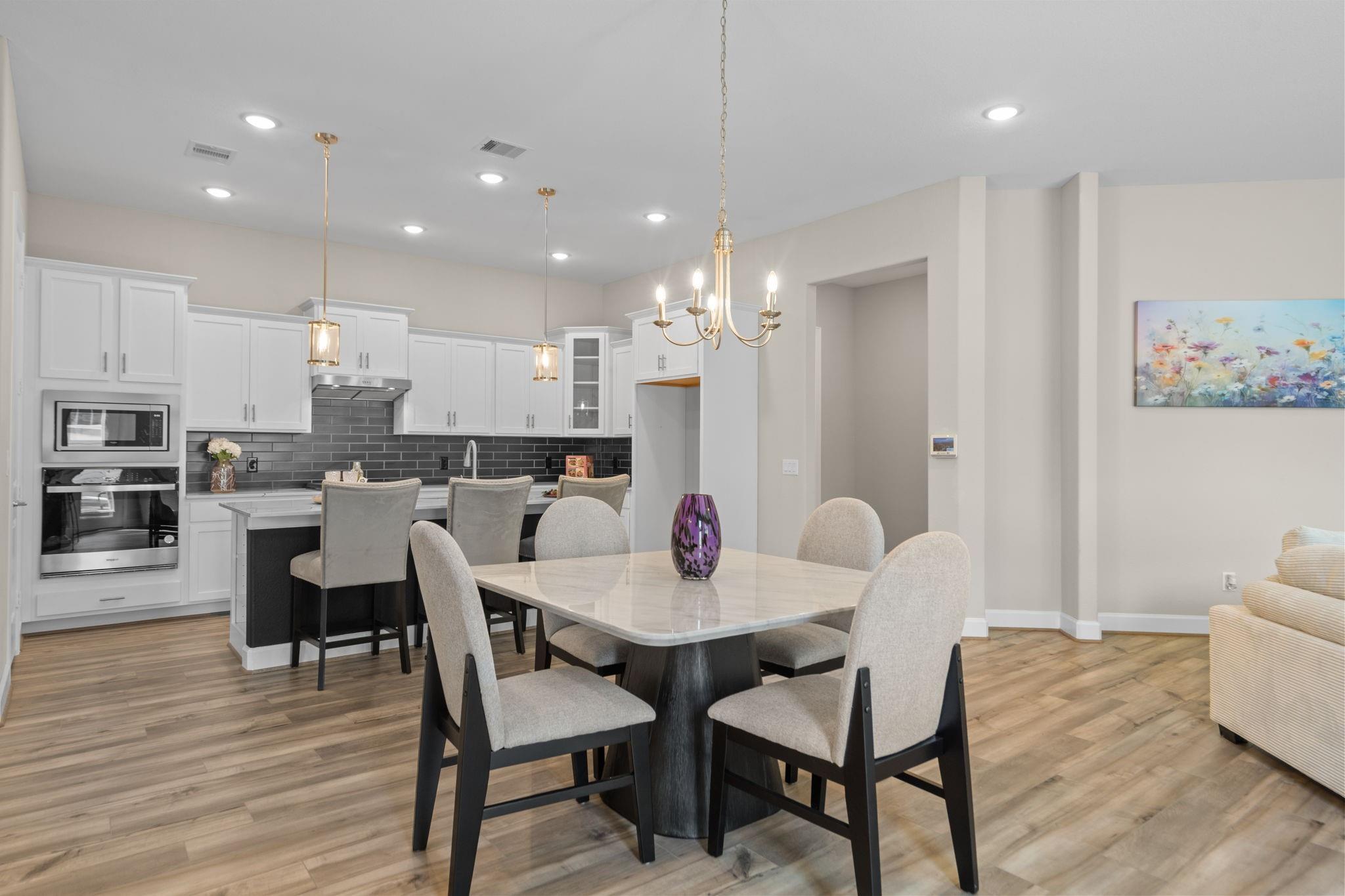 1214 Hidden Oaks Dr