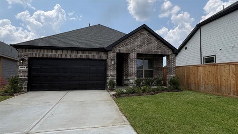 Photo of 15638 Wandering Maple Way, Conroe, TX 77302 (MLS # 67661156)
