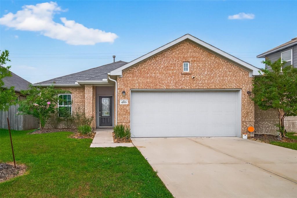 Photo of 4703 Painted Bunting Lane, Baytown, TX 77521 (MLS # 75927555)