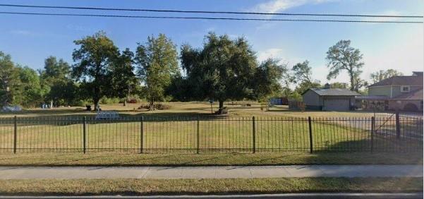 1821 S Victory Drive