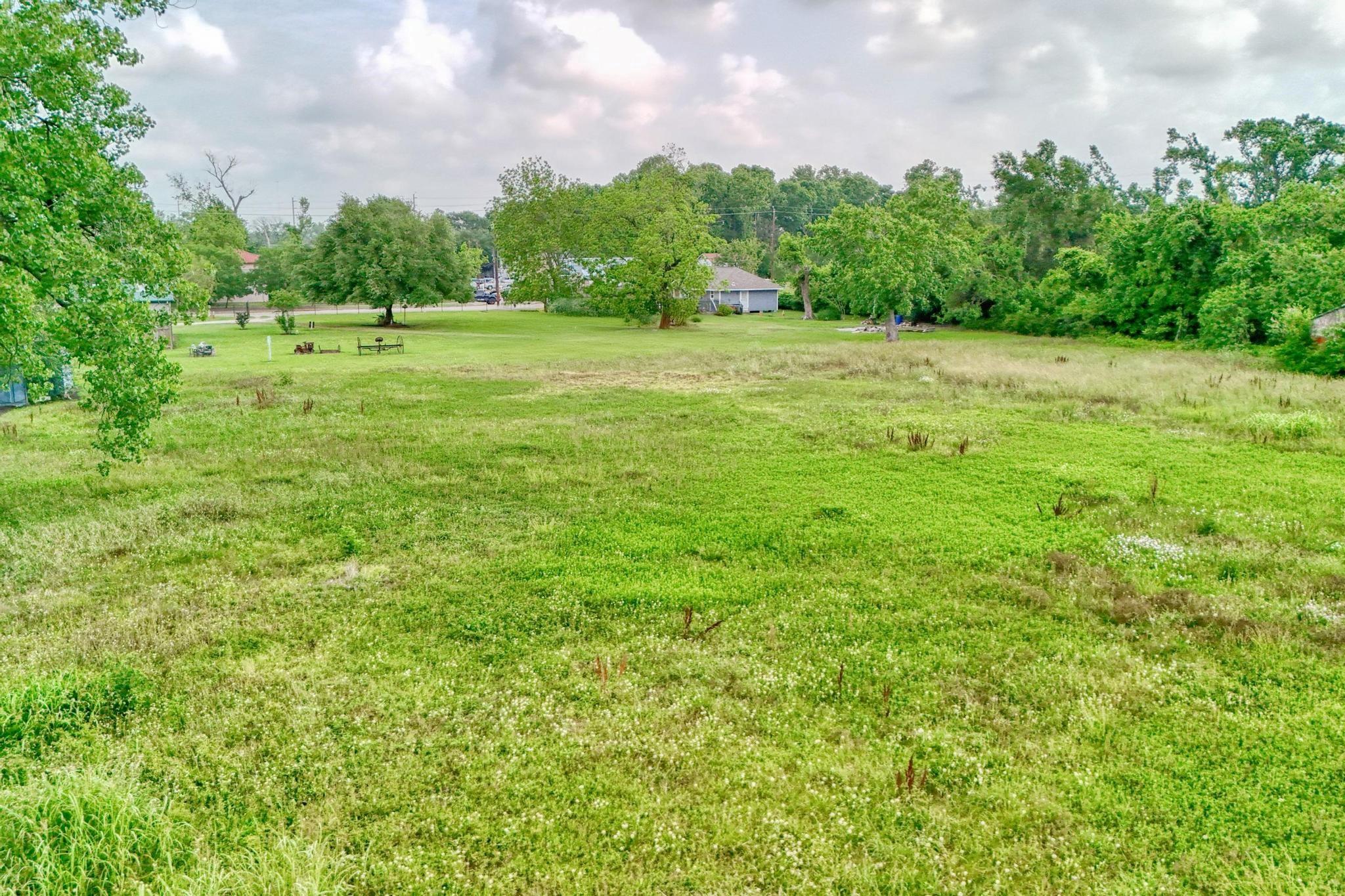 1821 S Victory Drive