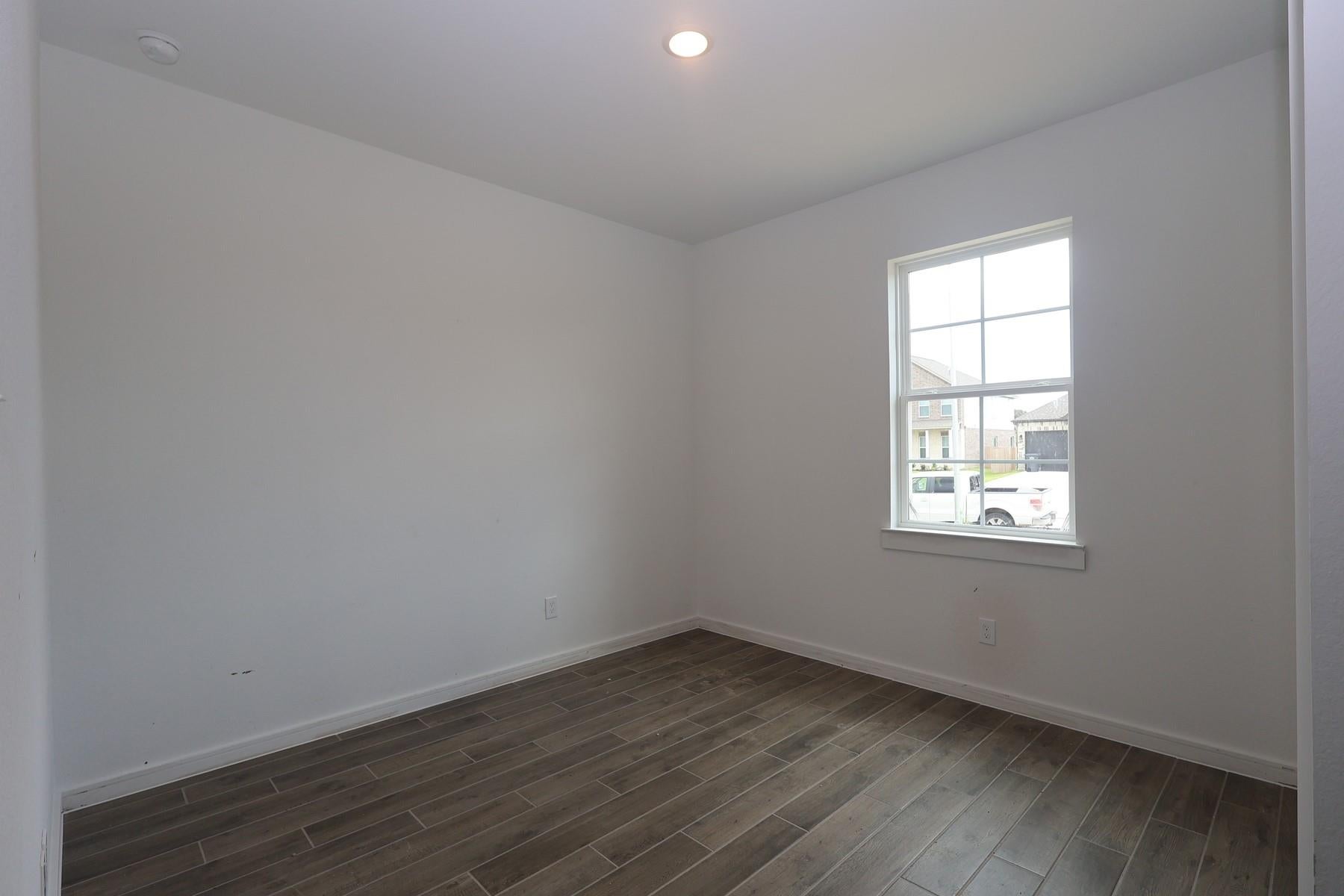 12123 Old Fashion Circle