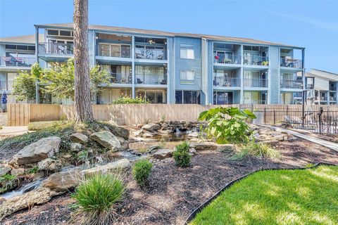 Photo of 12500 Melville Drive 325c Dr, Montgomery, TX 77356 (MLS # 44554273)