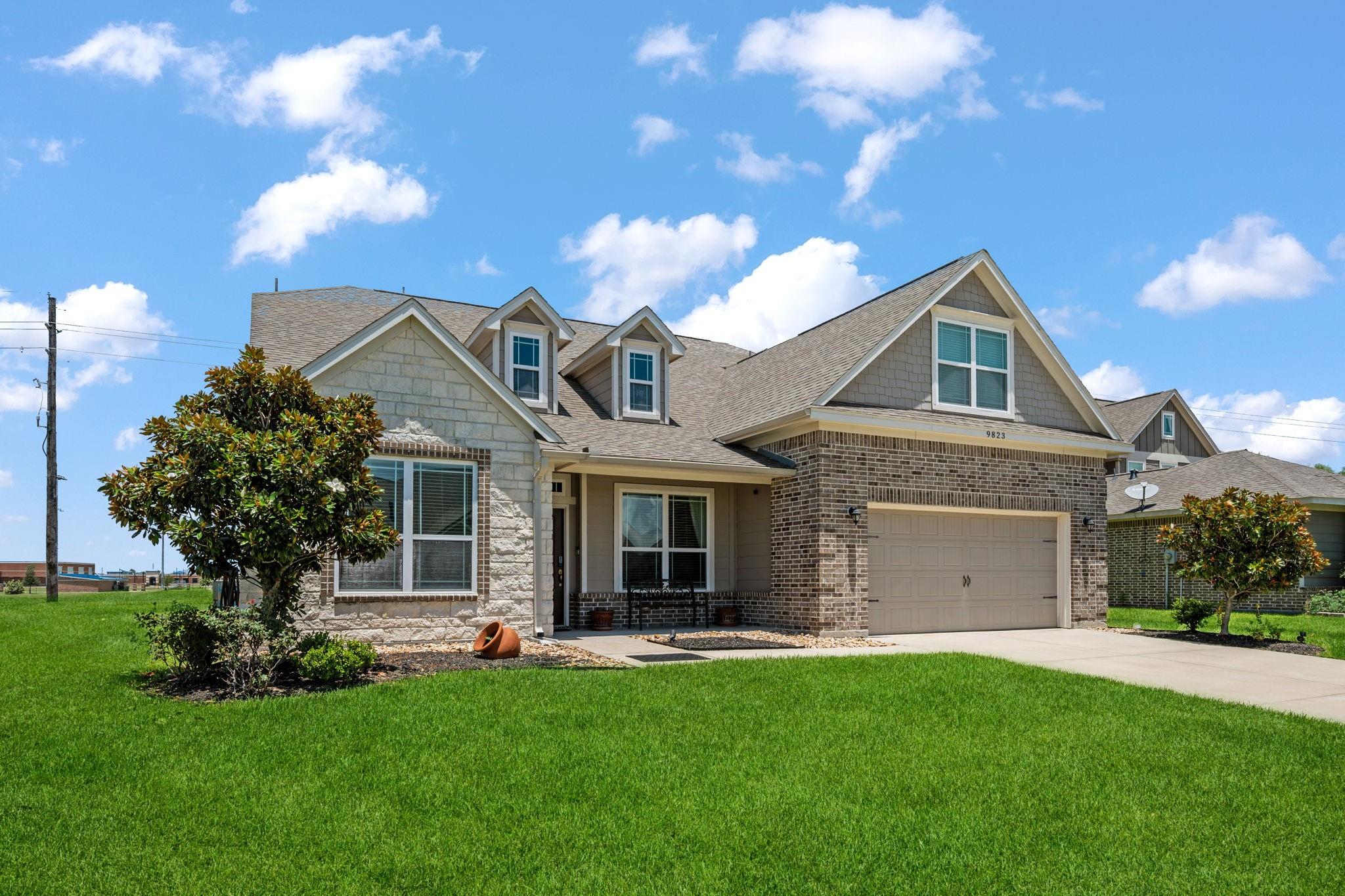 9823 Oaklawn Drive