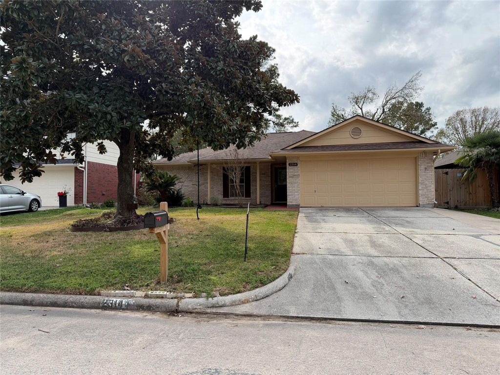 Photo of 2314 Clear Ridge Drive Drive, Houston, TX 77339 (MLS # 58603036)