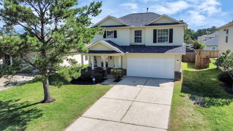 Photo of 21910 Willow Shade Lane, Tomball, TX 77375 (MLS # 9818228)