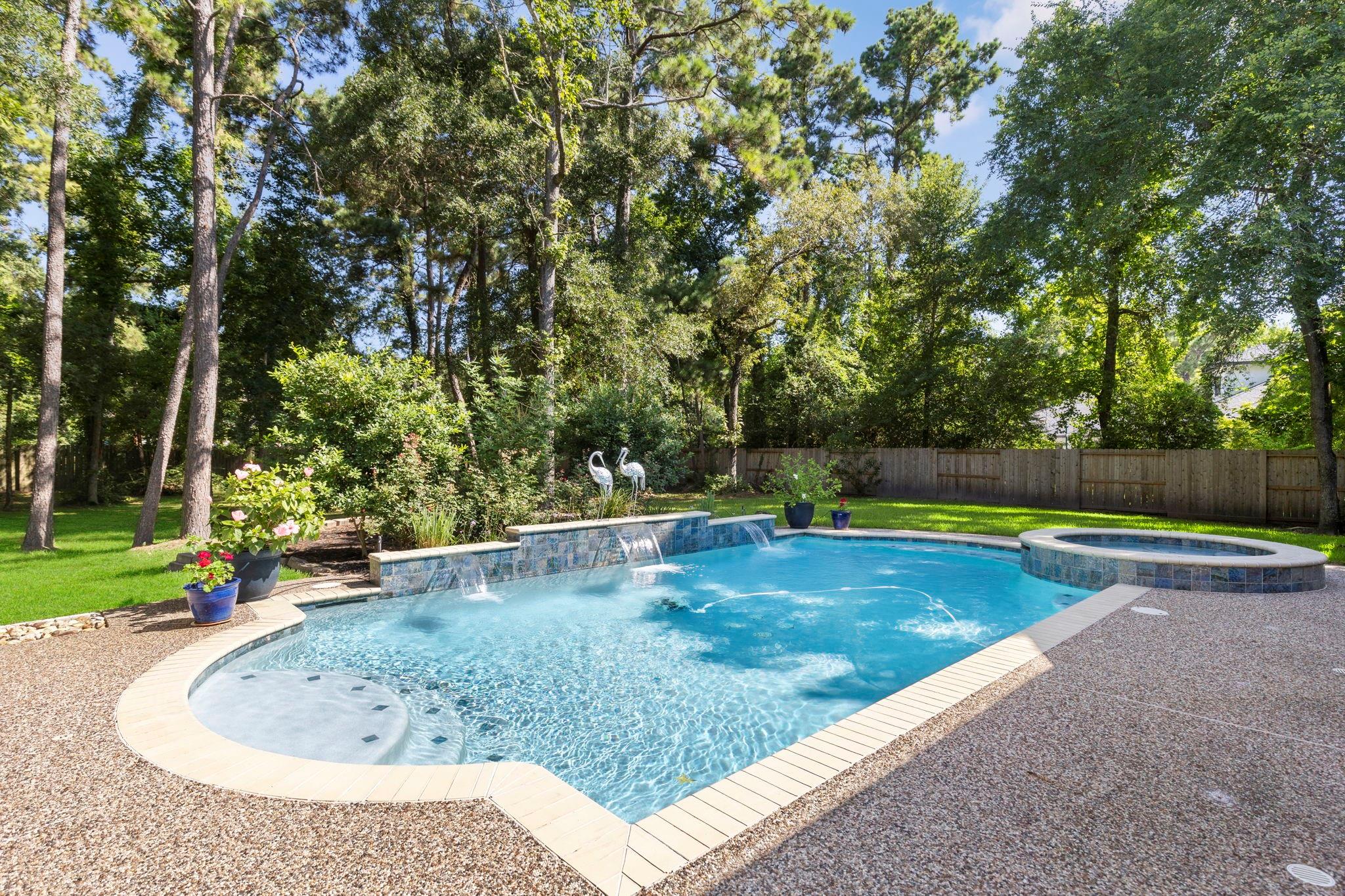 3711 Chateau Cove