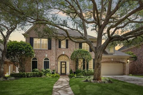 Homes For Sale - 22526 Westbrook Cinco Lane<br/> Fort Bend County, Katy, TX 77450