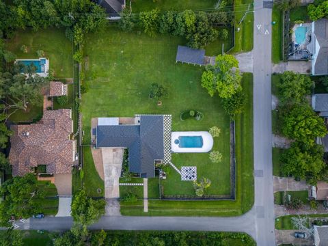 Tiny photo for 9115 Poco Road, Houston, TX 77080 (MLS # 74164010)