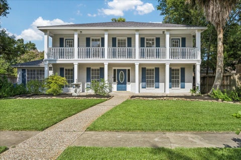 Photo of 1026 Cragmore Drive, Seabrook, TX 77586 (MLS # 61544222)