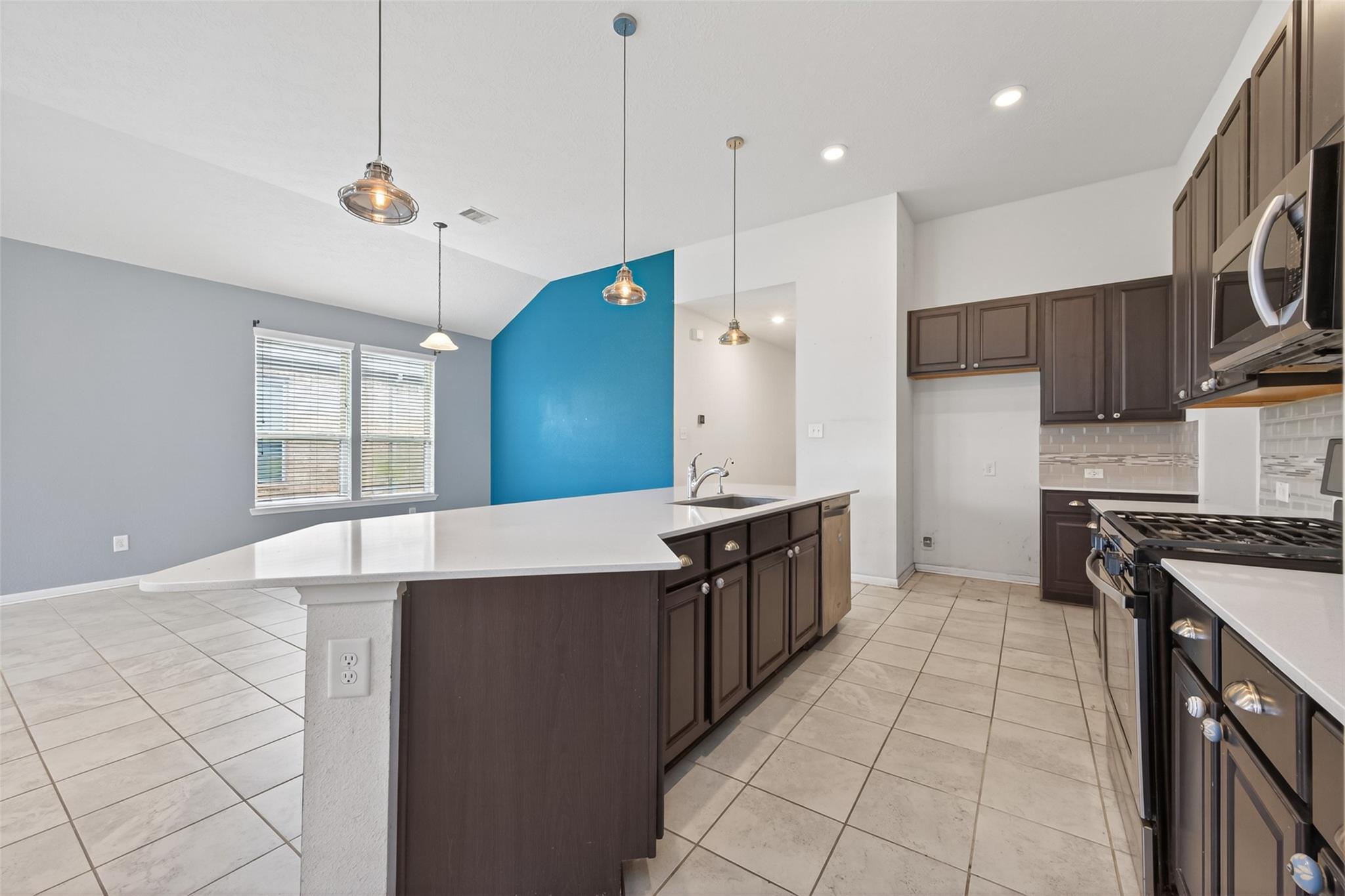 25518 Ramsey Heights Way