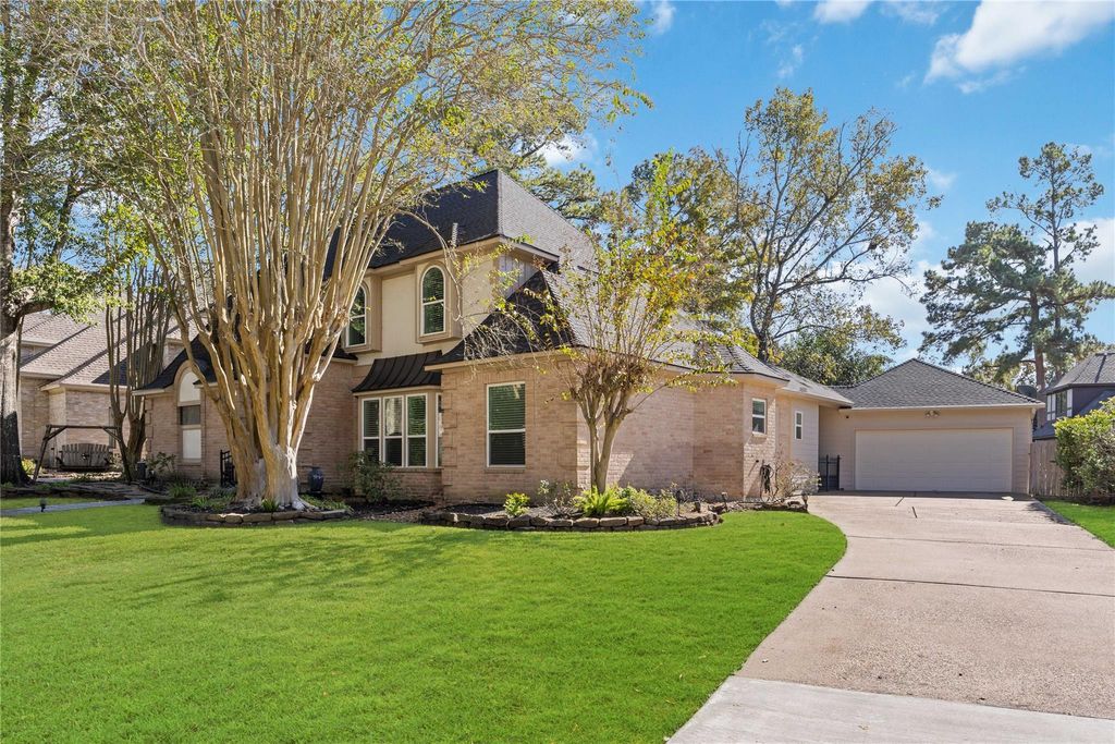 Photo of 2318 Pleasant Creek Drive, Houston, TX 77345 (MLS # 37818605)