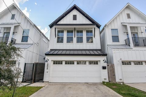 Photo of 6828 Liverpool St, Houston, TX 77021 (MLS # 51676099)