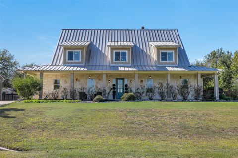Photo of 3191 Rolling Valley Lane, Brenham, TX 77833 (MLS # 74086889)