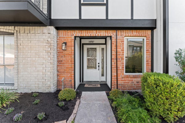 14387 MISTY MEADOW LN, HOUSTON, TX 77079 - Image 96eabbb602a4cd95f2b8b78c82dd7bec/1096036132