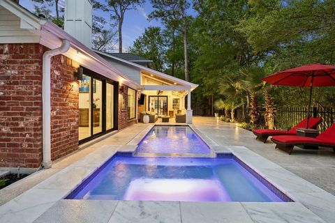 Photo of 10 Starviolet Street, The Woodlands, TX 77380 (MLS # 6392131)