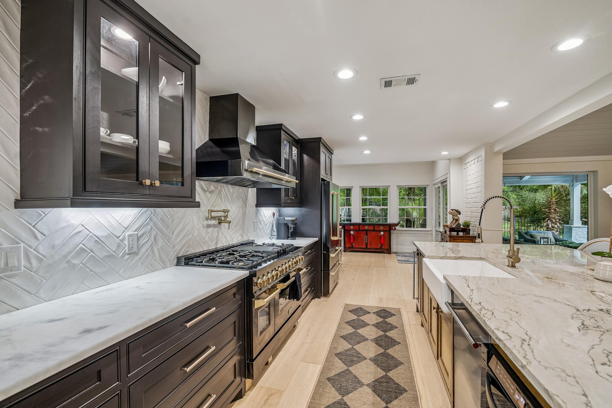 10 Starviolet Street