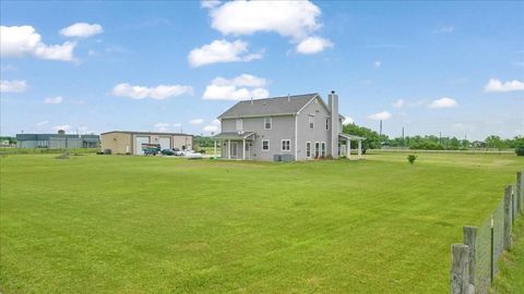 Photo of 2856 Fm 2917 Road, Alvin, TX 77511 (MLS # 76592811)