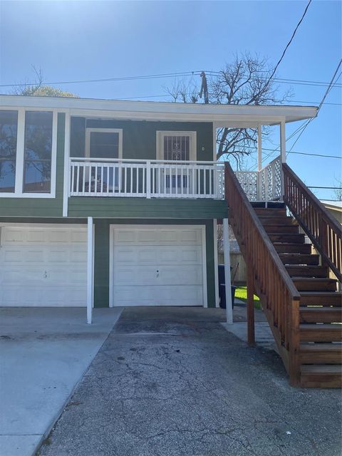 Photo of 8220 Glenview Drive #D, Houston, TX 77017 (MLS # 28820989)