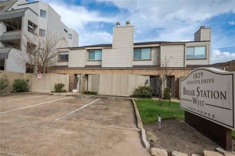 Photo of 1829 Augusta Drive #1, Houston, TX 77057 (MLS # 98344834)