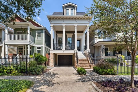 Photo of 337 W 21st Street, Houston, TX 77008 (MLS # 47901667)