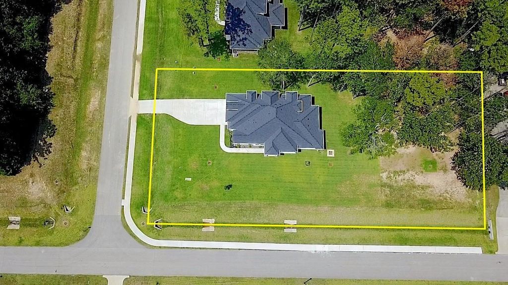 Photo of 28502 Tallow Rock Lane, Huffman, TX 77336 (MLS # 62372925)
