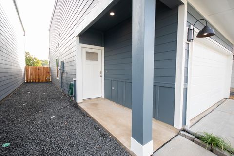 Tiny photo for 10217 Berkeley Springs Trail, Houston, TX 77051 (MLS # 18115641)