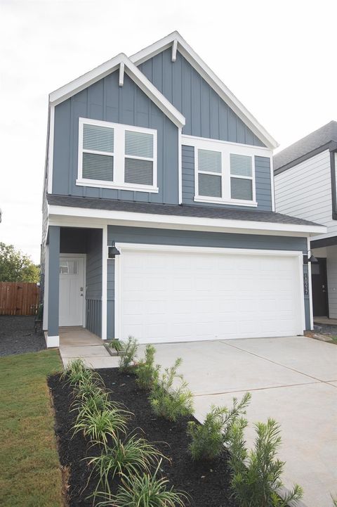 Photo of 10217 Berkeley Springs Trail, Houston, TX 77051 (MLS # 18115641)