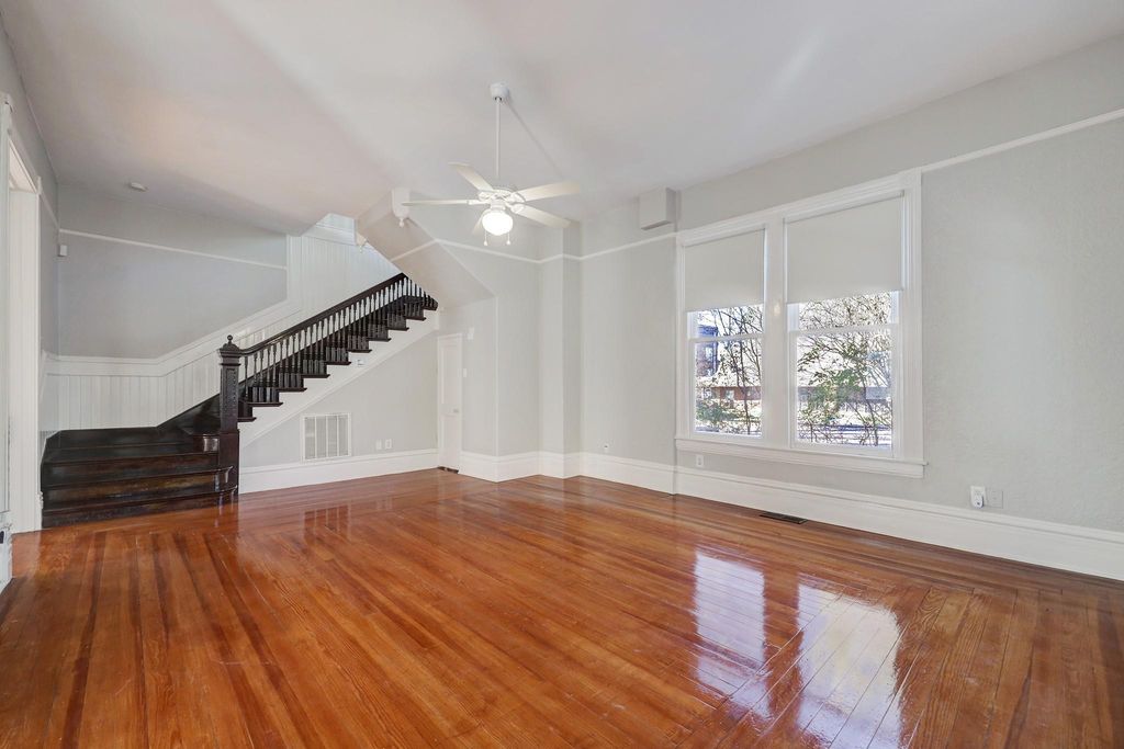 Photo of 1229 Heights Boulevard, Houston, TX 77008 (MLS # 21912379)