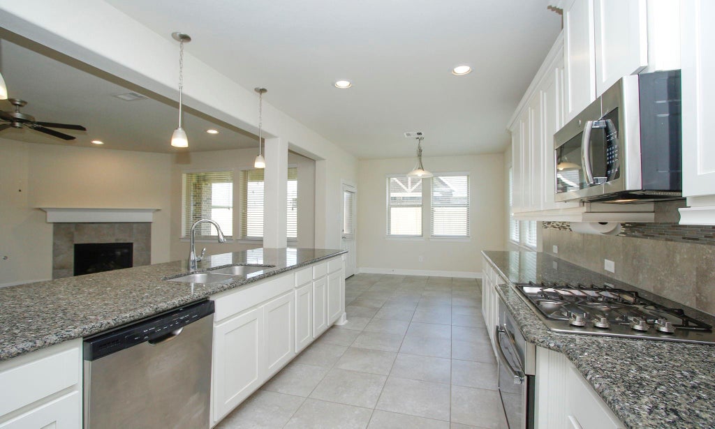 Photo of 414 Wood Forest Drive, League City, TX 77573 (MLS # 81585414)