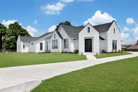 Photo of 19006 Grandview Court, Montgomery, TX 77356 (MLS # 97595743)