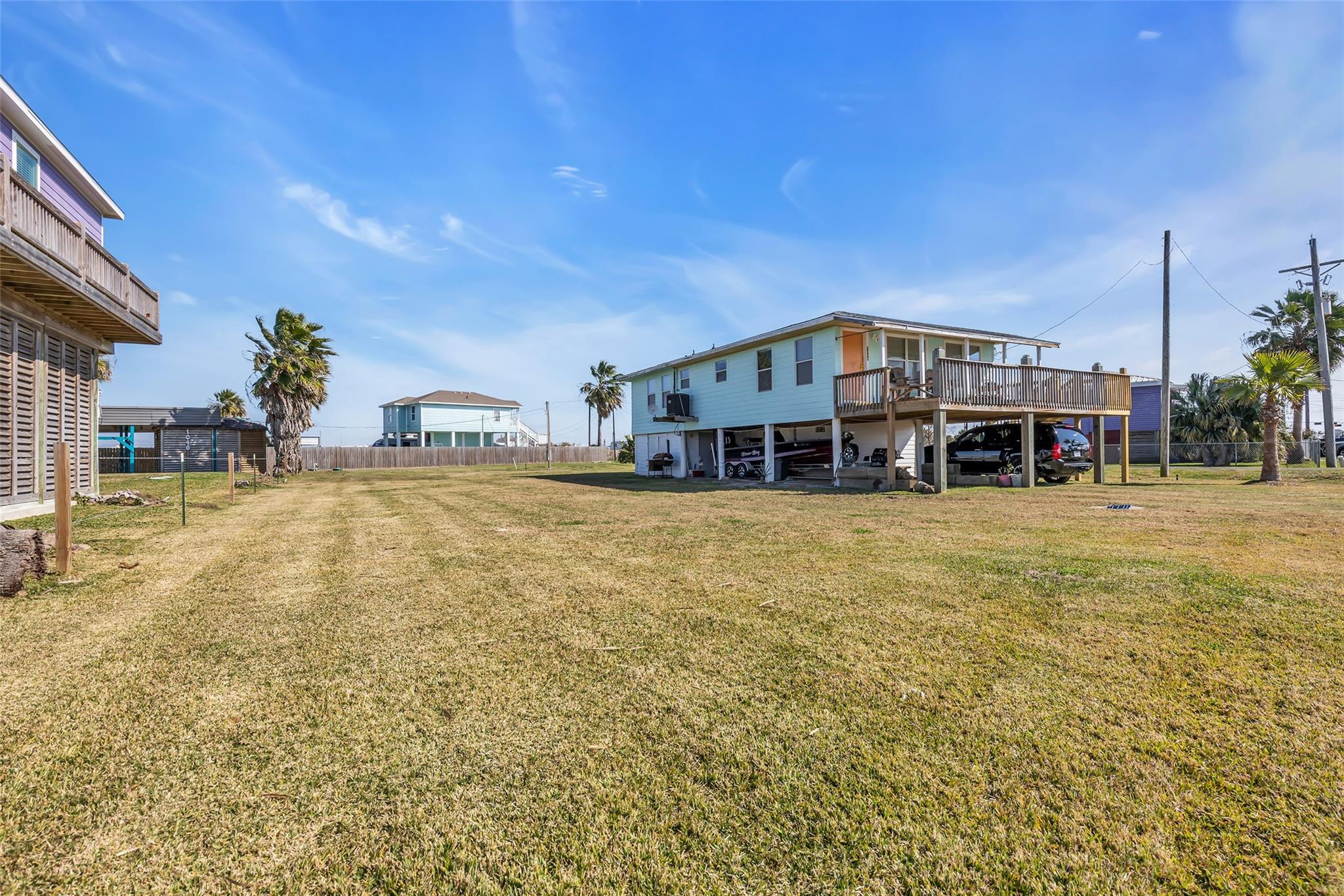 1048 N Crystal Beach Road