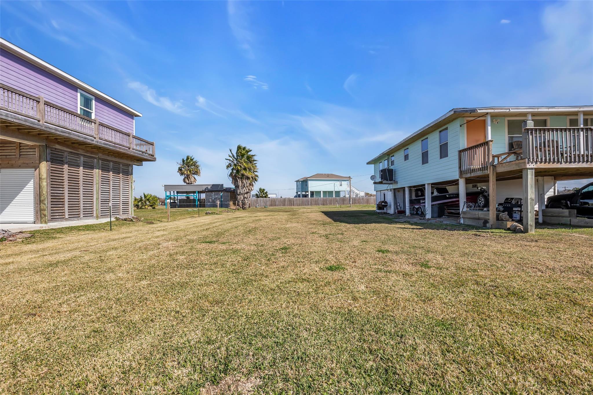1048 N Crystal Beach Road