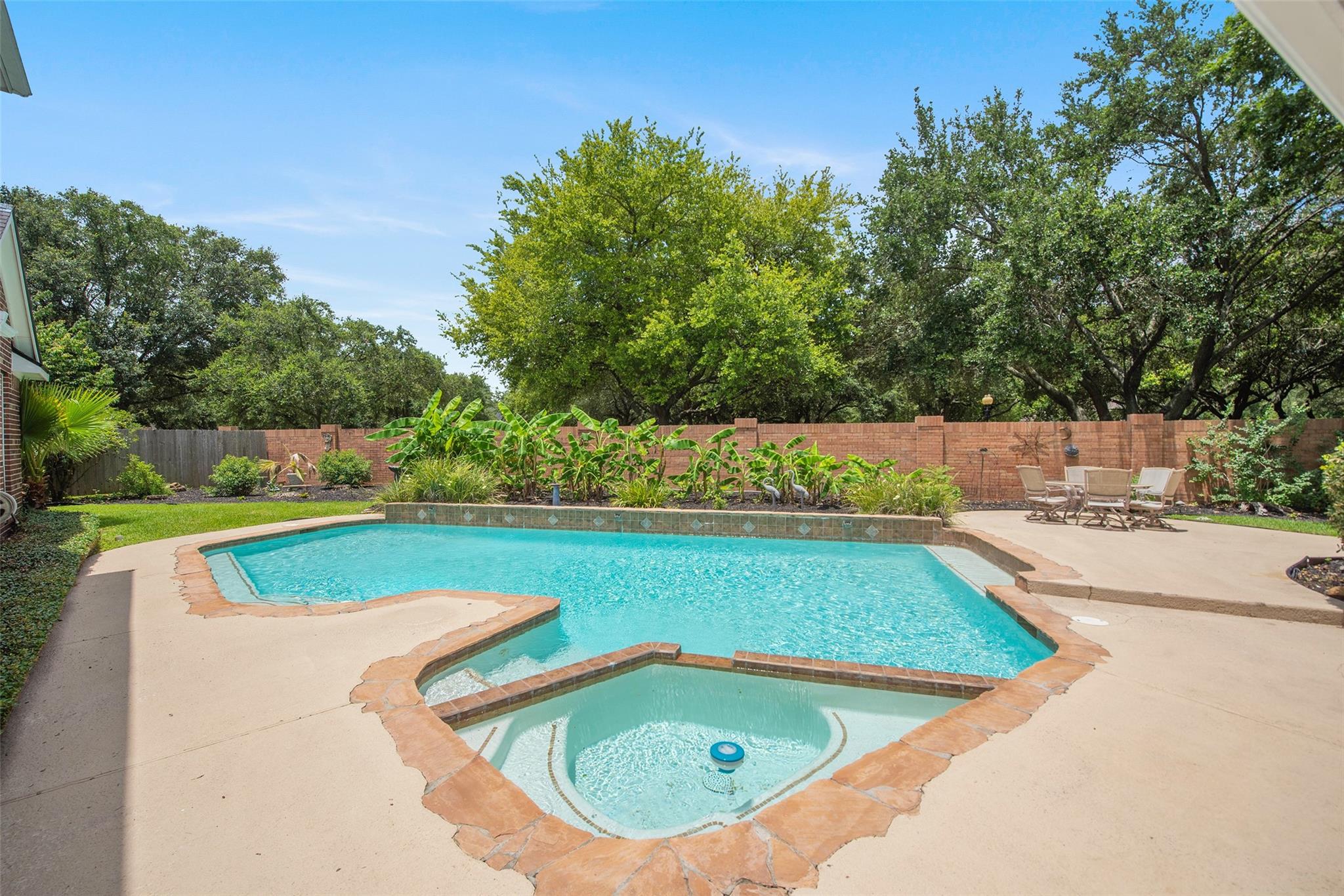 1303 Red Oak Court