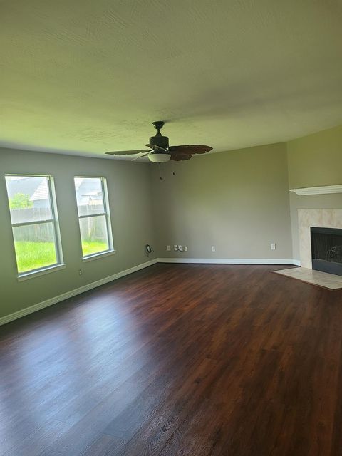 Photo of 1411 Heath Cote Lane, Houston, TX 77073 (MLS # 14293409)