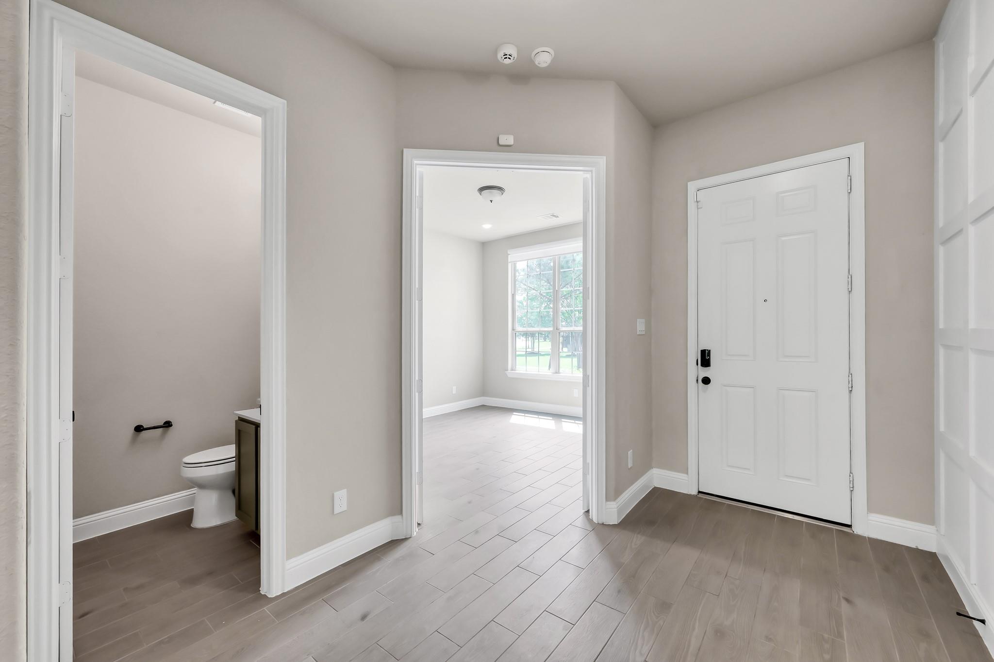 10057 Red Beadtree Place