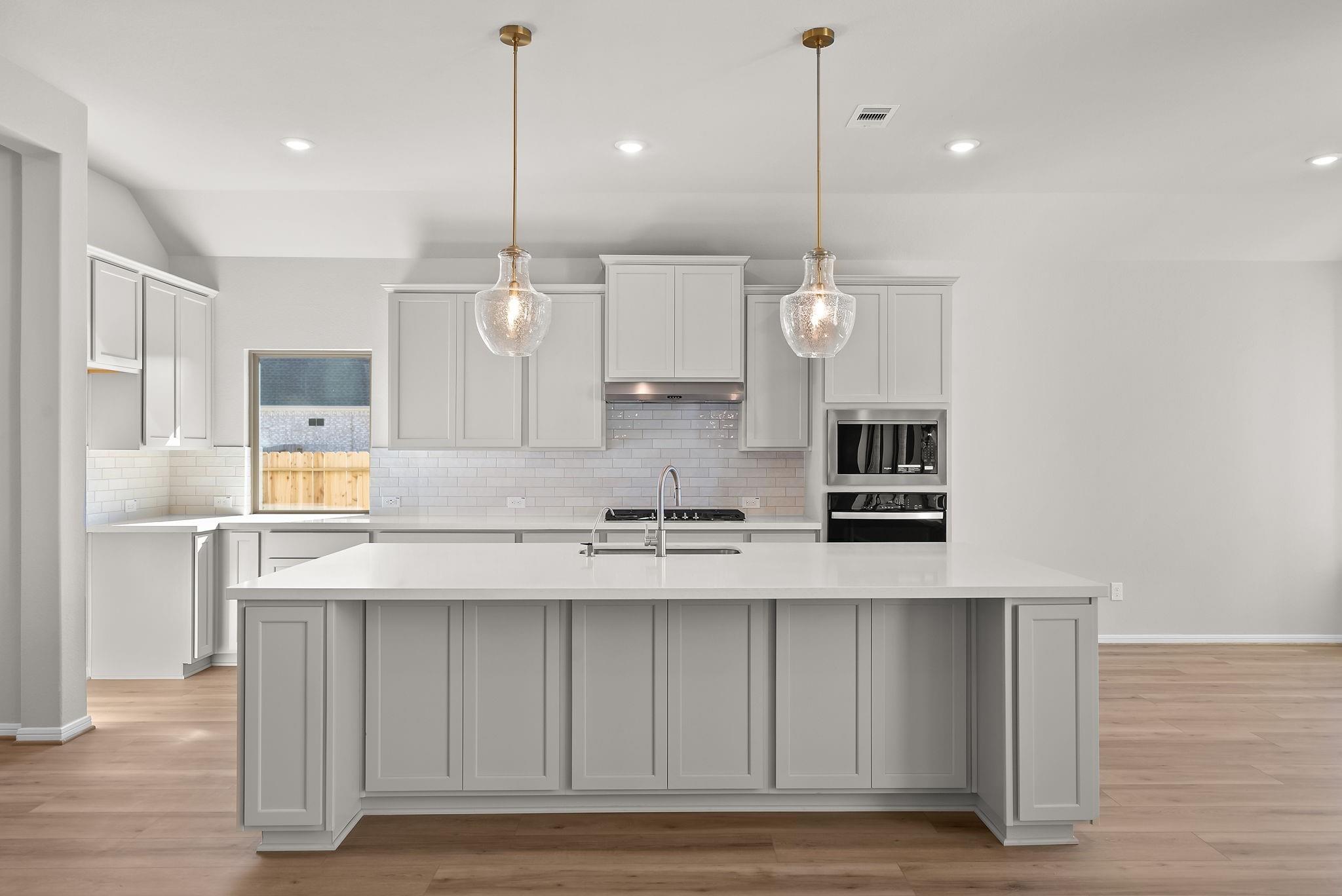 32335 Mossy Pine Way