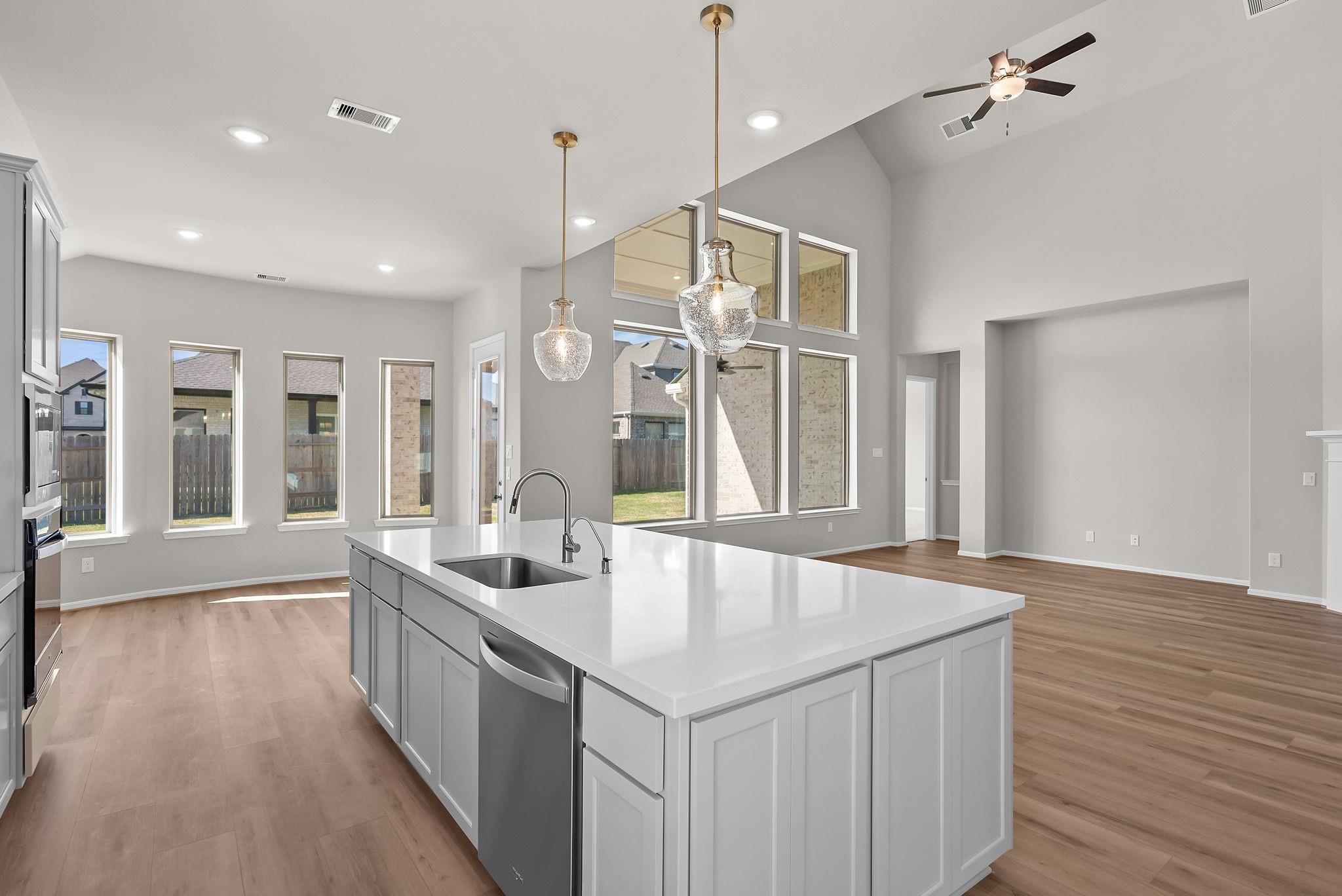 32335 Mossy Pine Way